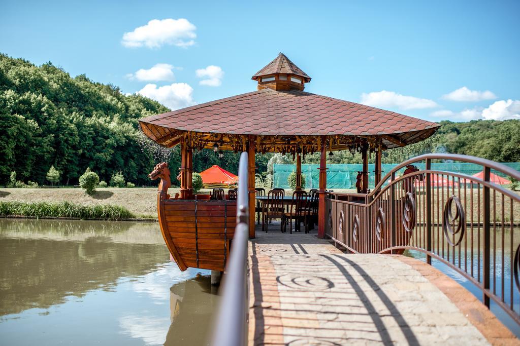 Buhta Vikingiv Hotel Vodniki Ngoại thất bức ảnh