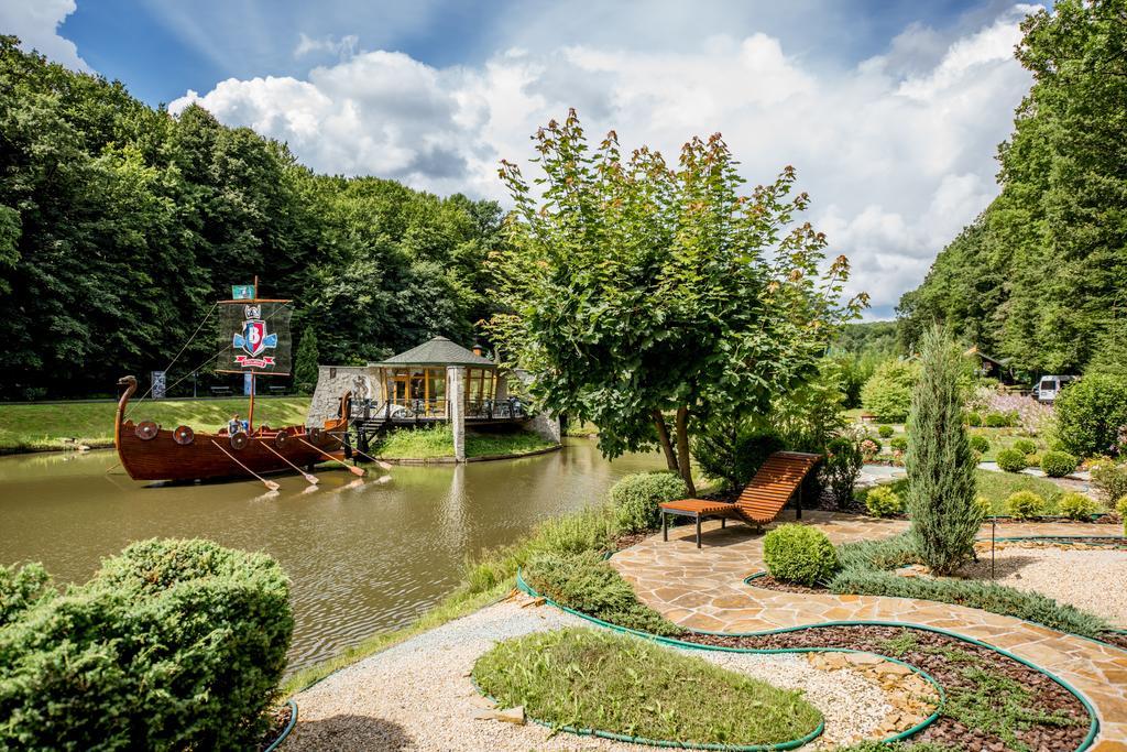 Buhta Vikingiv Hotel Vodniki Ngoại thất bức ảnh
